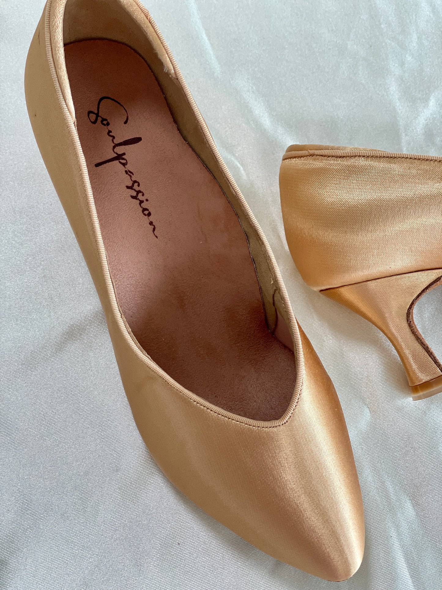 Style 202 - the Tango - Light Tan Satin - 4.5/5.5/6.5/7.5cm Flared Heels