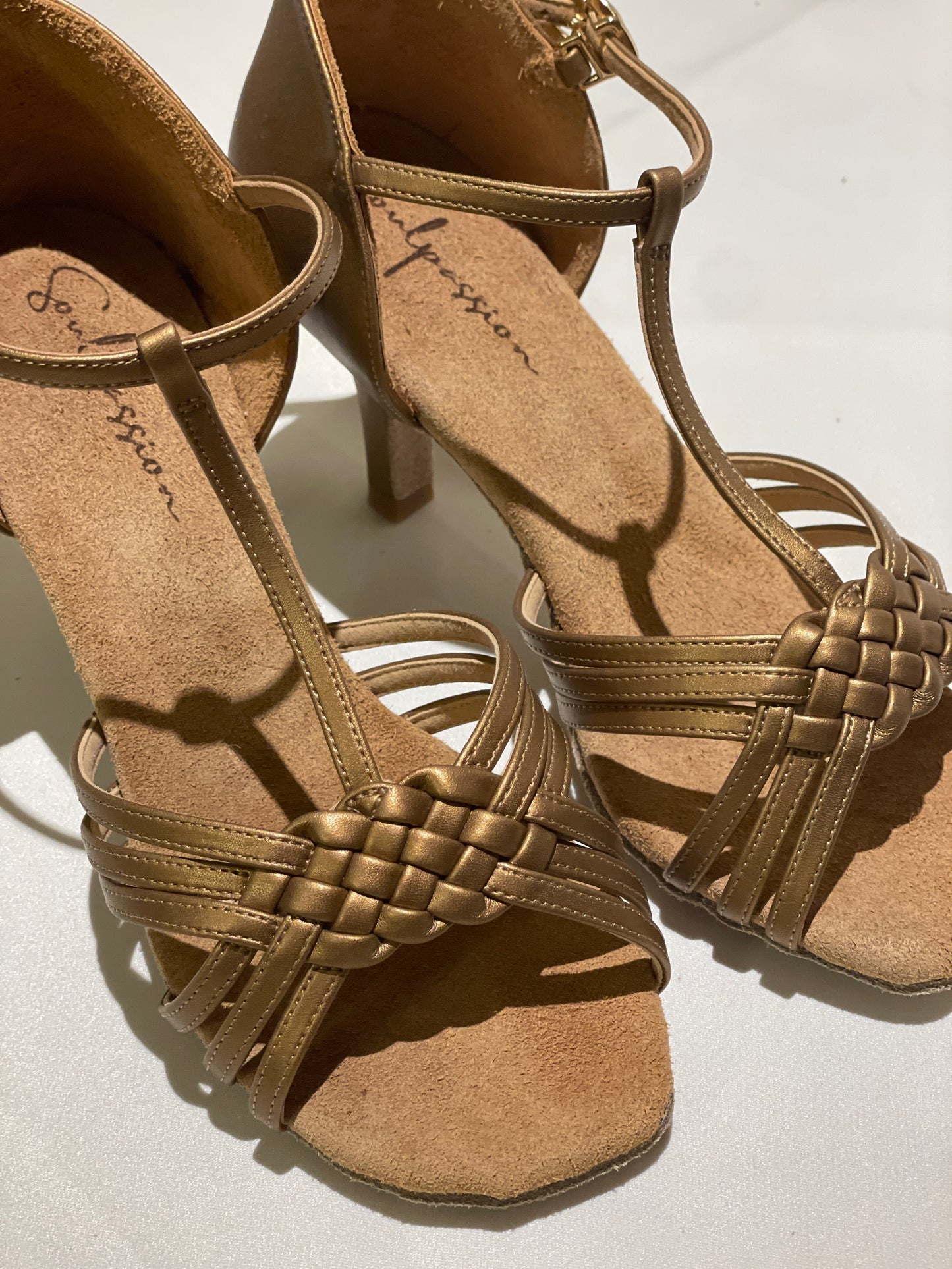 Style 104 - Rising - T-bar Dark Tan Leather 7.5cm Straight