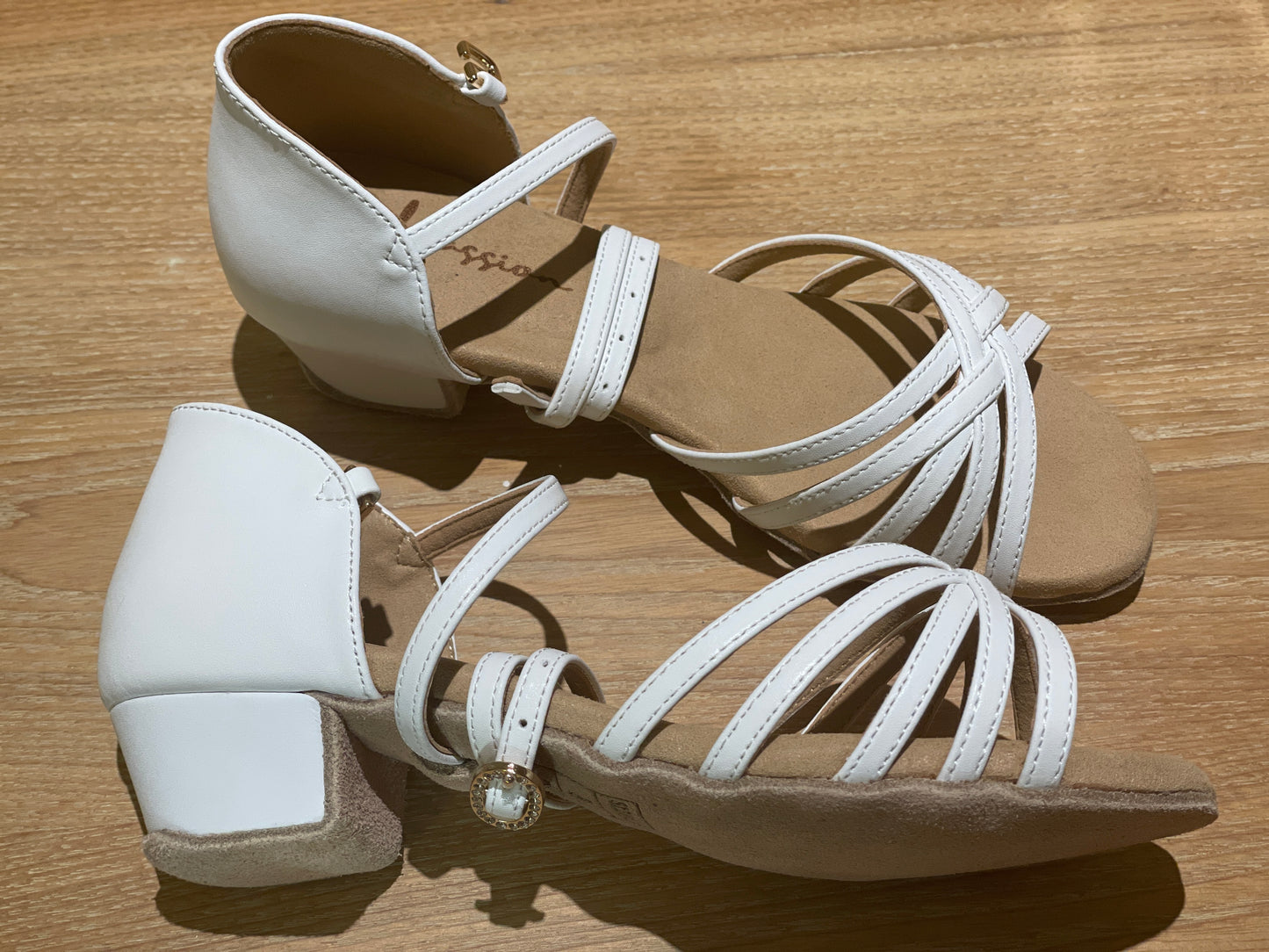 Style 601 - 5 Straps - White Leather 3.5cm Heels