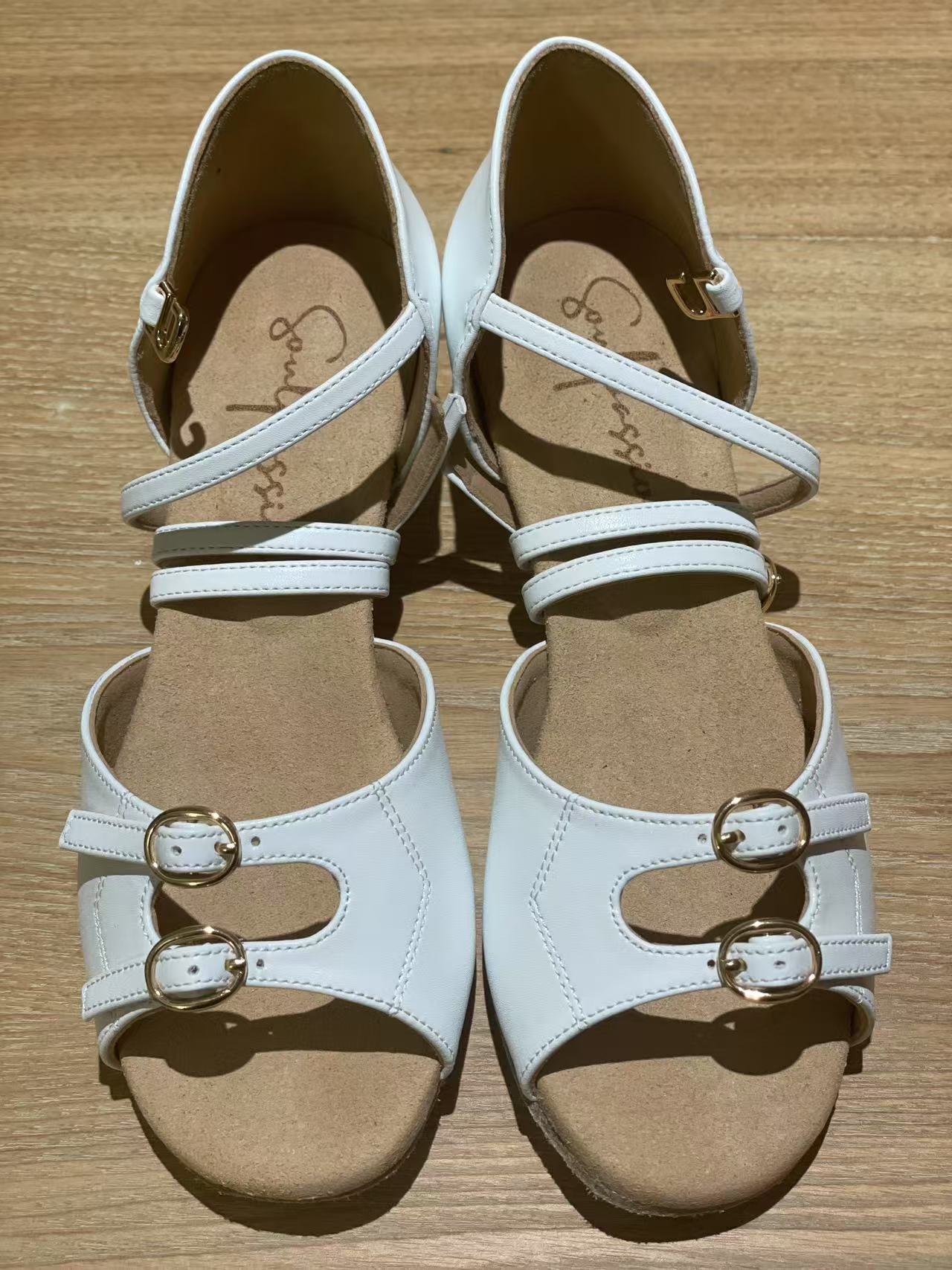 Style 603 - Width Adjustable - White Leather 3.5cm Heels