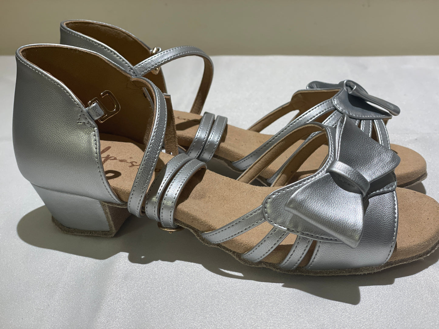 Style 602 - Princess - Bow - White/Silver Leather 3.5cm Heels