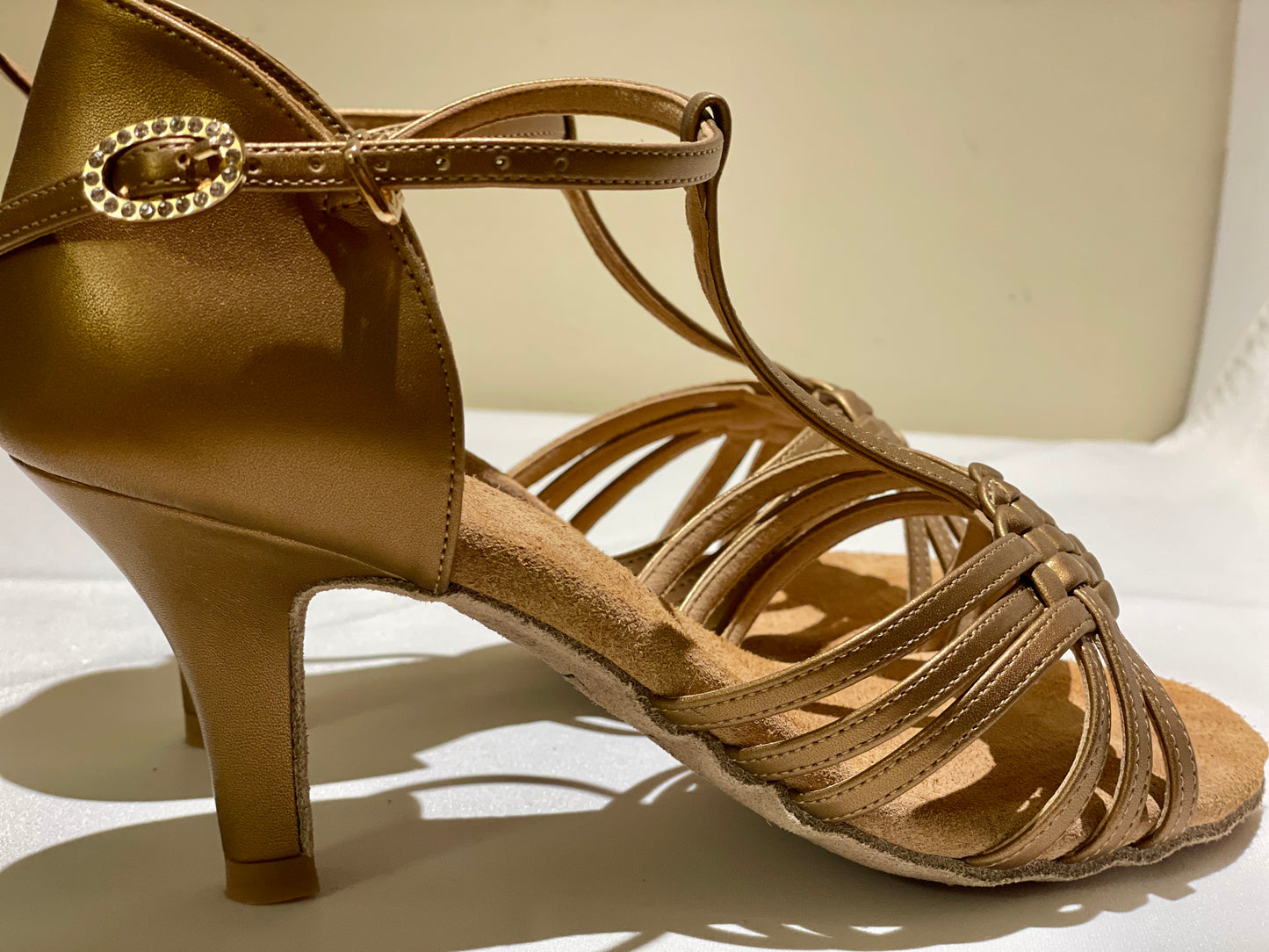 Style 104 - Rising - T-bar Dark Tan Leather 7.5cm Straight